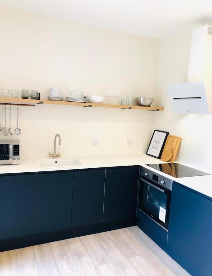 See Our Amazing Score At The Kepties - 5 X Luxurious Serviced Apartments - With Gardens - Fully Equipped - Free Parking - By Orion Short Stays - See Our Other Individual Listings --- This Is For Brand Awareness Only --- Arbroath Exterior photo