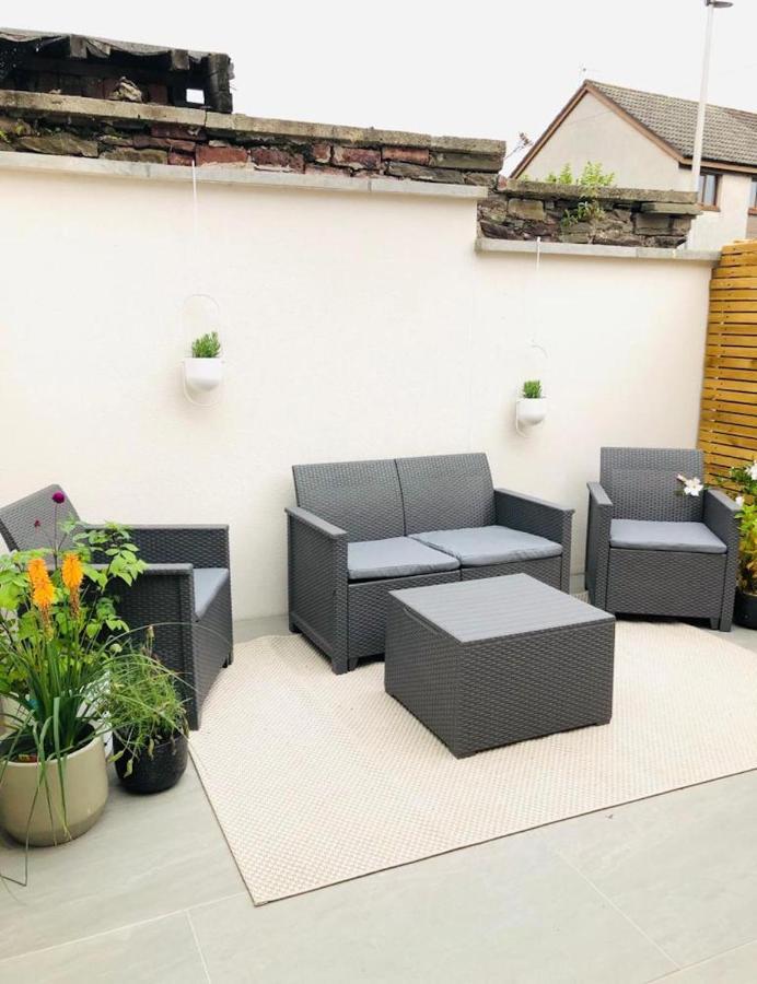 See Our Amazing Score At The Kepties - 5 X Luxurious Serviced Apartments - With Gardens - Fully Equipped - Free Parking - By Orion Short Stays - See Our Other Individual Listings --- This Is For Brand Awareness Only --- Arbroath Exterior photo