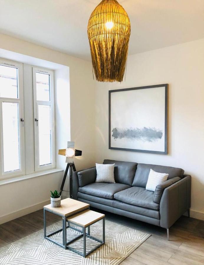 See Our Amazing Score At The Kepties - 5 X Luxurious Serviced Apartments - With Gardens - Fully Equipped - Free Parking - By Orion Short Stays - See Our Other Individual Listings --- This Is For Brand Awareness Only --- Arbroath Exterior photo